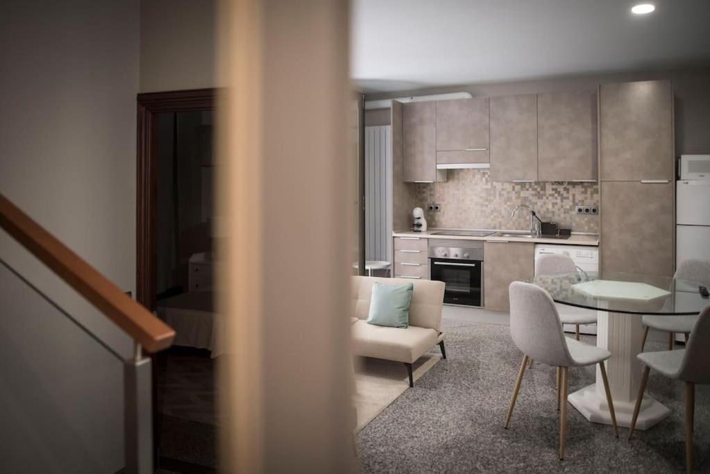 Apartamento En Centro Historico Con Patio Romano San Lorenzo de El Escorial Zewnętrze zdjęcie