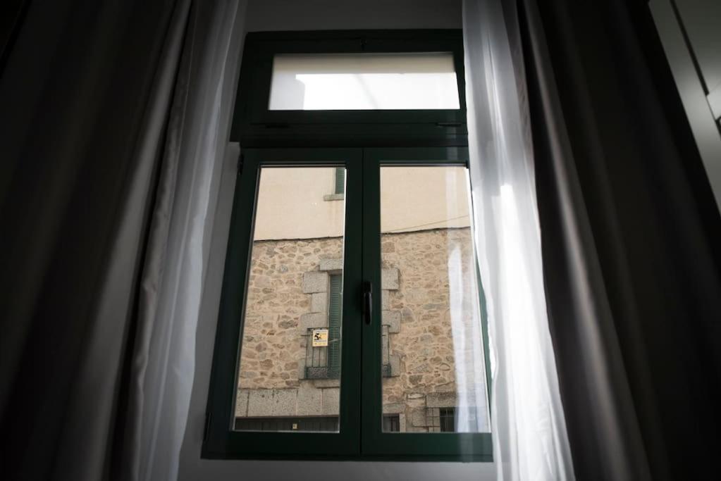 Apartamento En Centro Historico Con Patio Romano San Lorenzo de El Escorial Zewnętrze zdjęcie