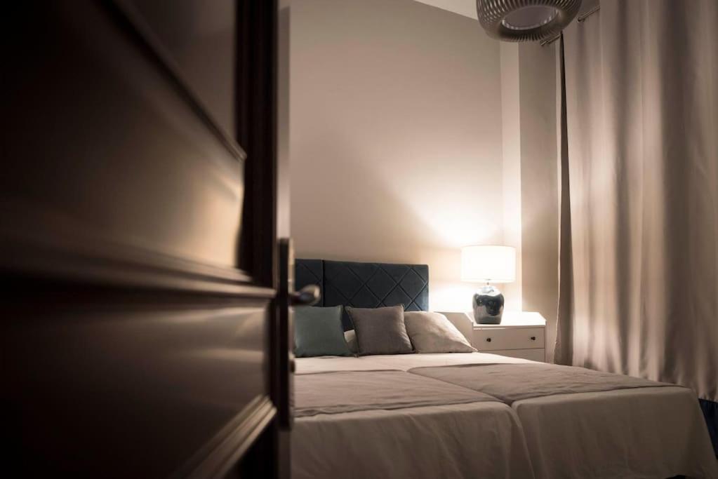 Apartamento En Centro Historico Con Patio Romano San Lorenzo de El Escorial Zewnętrze zdjęcie